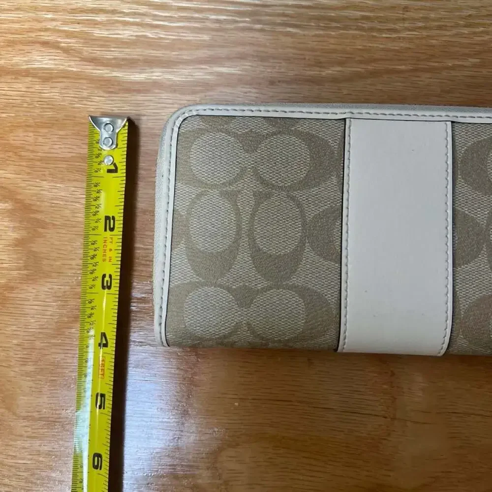 Coach Signature Coated Canvas Accordion Zip Around Wallet Beige Chalk